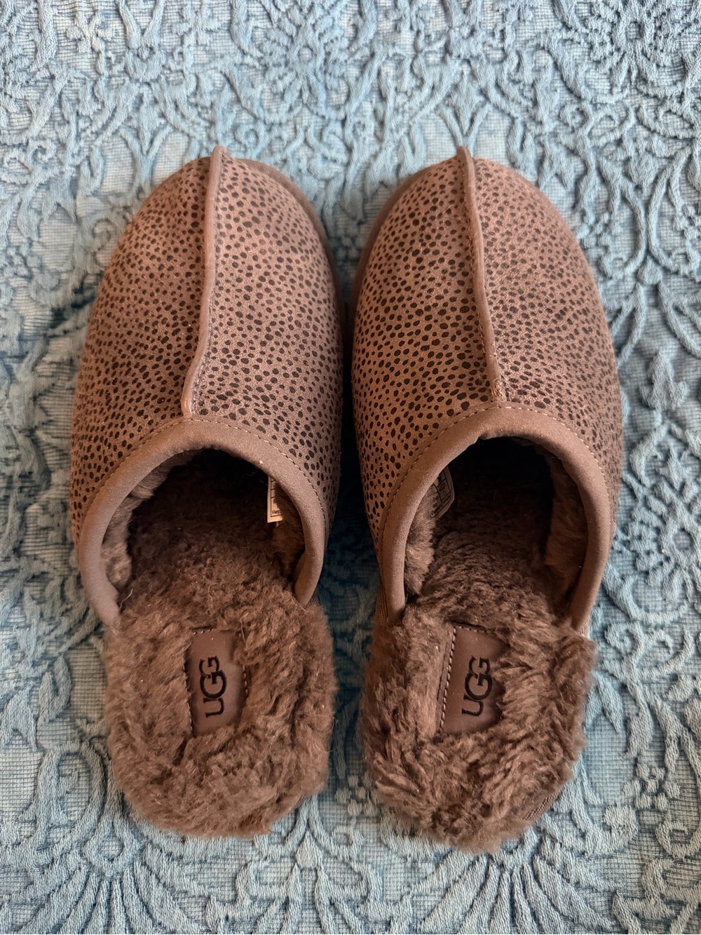 UGG Womens Brown Textured Plush-Lined Slip-On Slippers